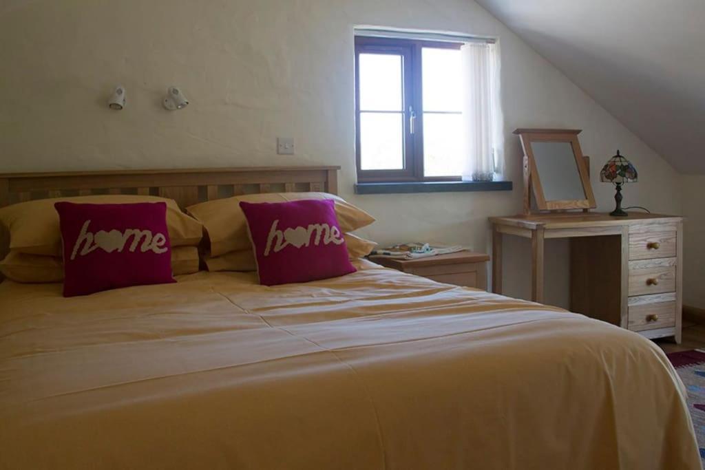 Ty-Hapus Cottage Jordanston Екстер'єр фото